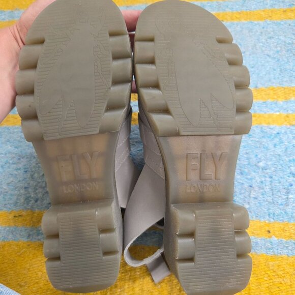 Fly London Gray Leather Platform Sandals Size 43 - Picture 3 of 6